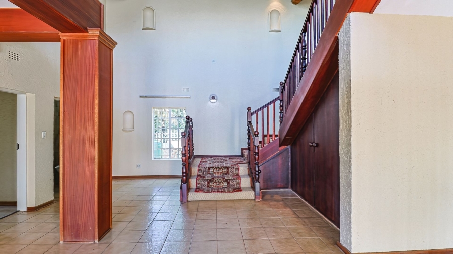 5 Bedroom Property for Sale in Protea Park North West